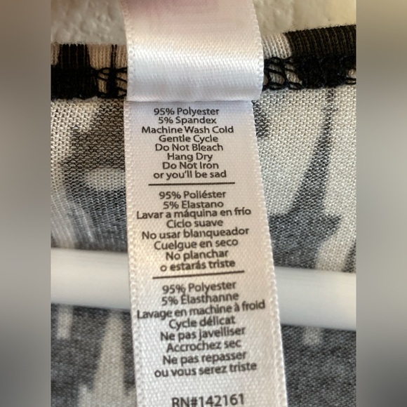 LuLaRoe Disney Perfect T in Black and White Castle Print - Picture 3 of 10